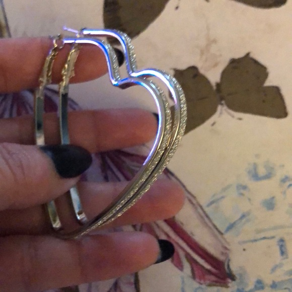 The Beverly Silver or Gold sparkle heart shaped hoop earrings. - Picture 6 of 7